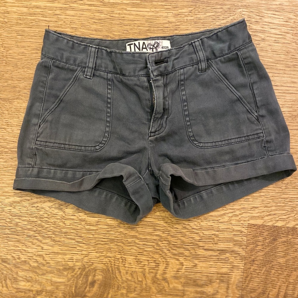 Aritzia/TNA short shorts - Black - 0